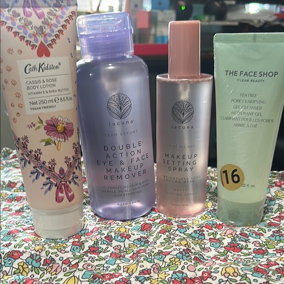 Cath Kidston Body Lotion and Lacuna Skincare Set BUNDLE